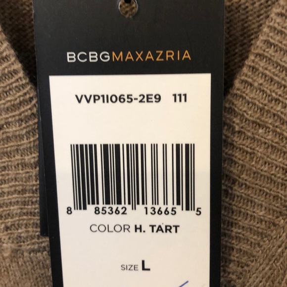 BCBG oversized camel sweater - Picture 6 of 7